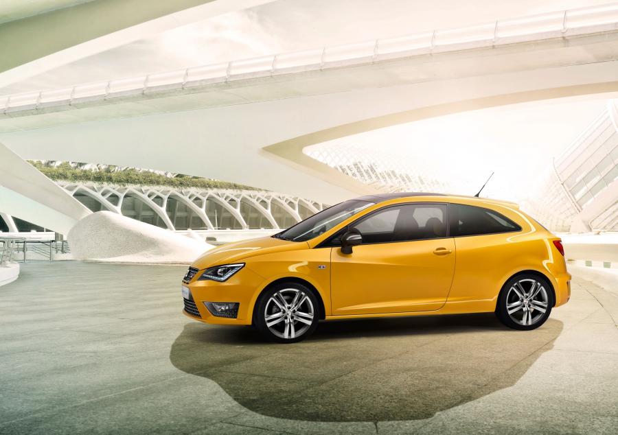  Seat Ibiza Cupra Concept 2012 года  (фото 7 из 26)